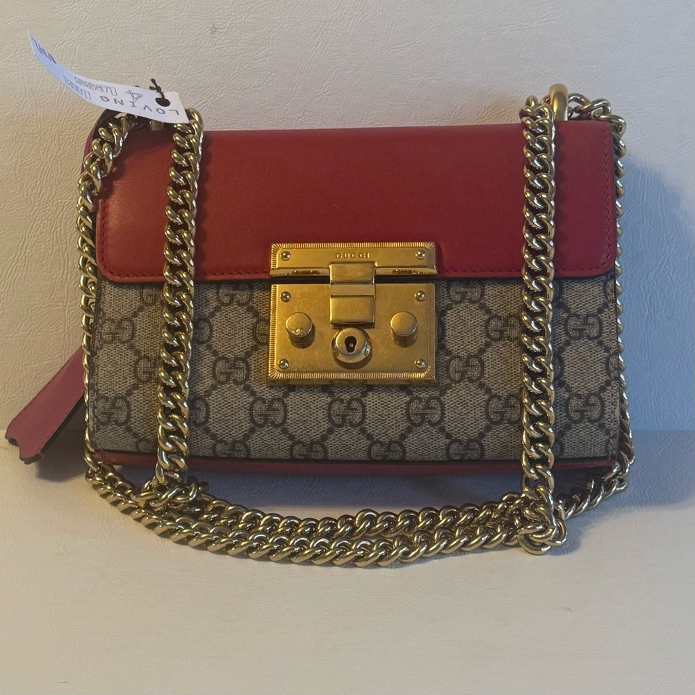 Gucci Gg Red & Pink Padlock Chain Shoulder Bag - Picture 2 of 7